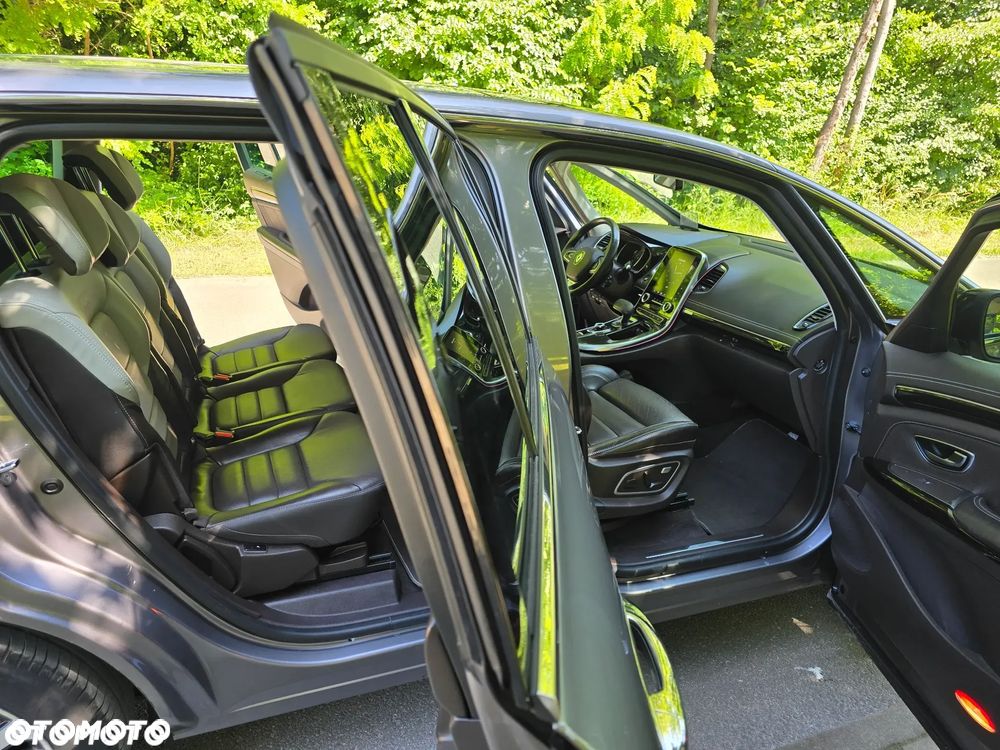 Renault Espace 1.6 dCi Energy Initiale Paris EDC 7os - 18