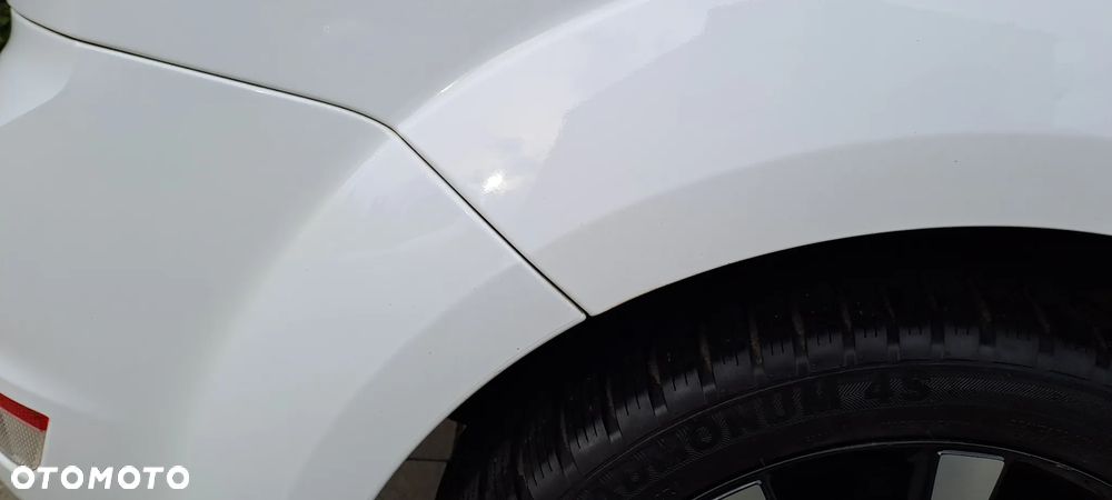 Ford Focus 1.8 White Magic - 14