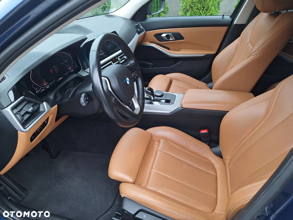 BMW Seria 3 320d xDrive MHEV Advantage sport - 13