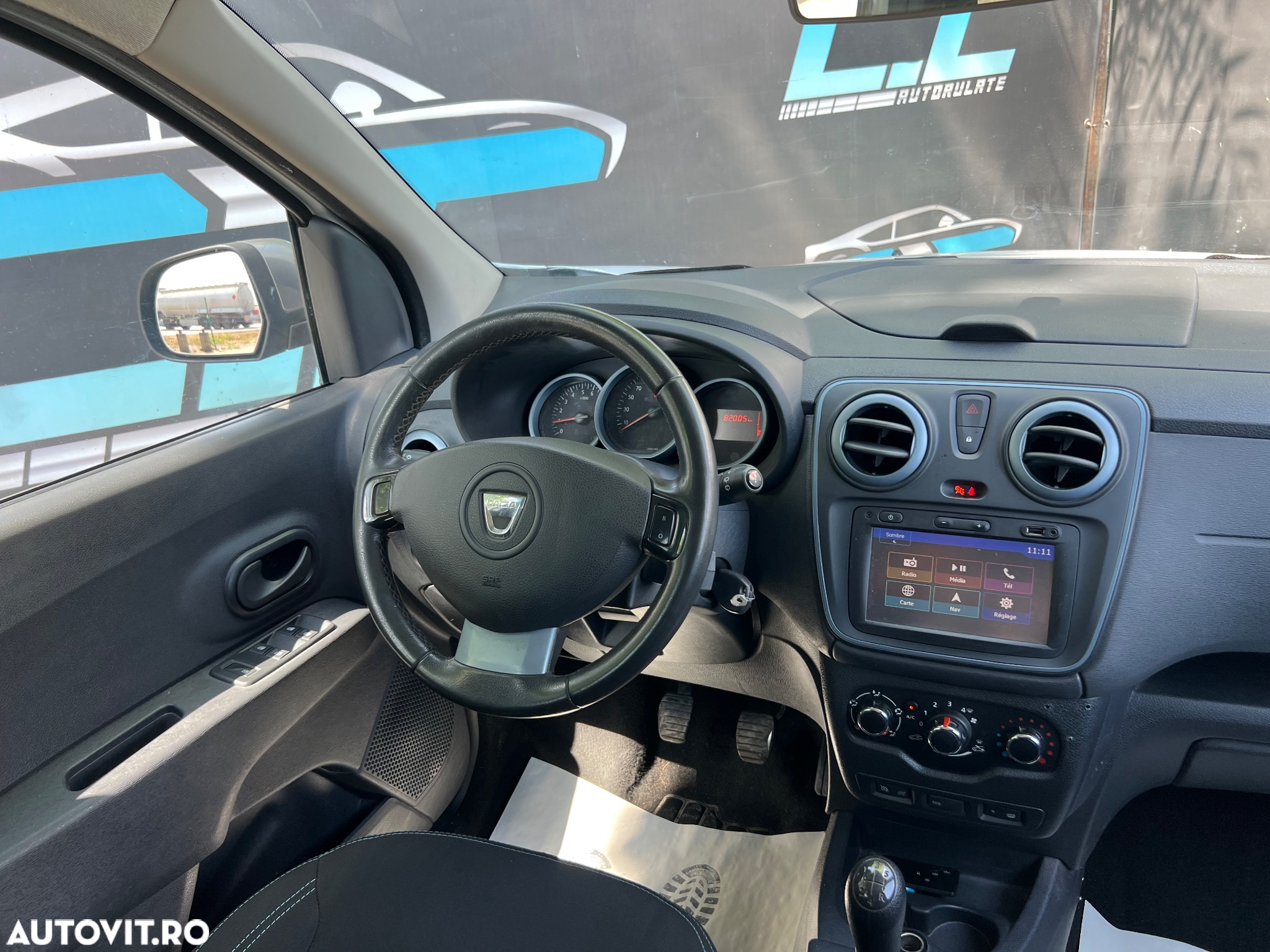 Dacia Lodgy TCe 115 Stepway - 9