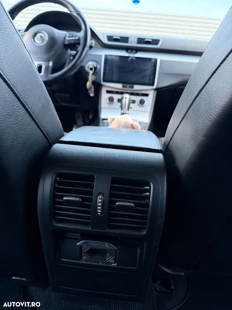 Volkswagen Passat CC - 10