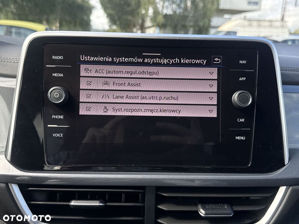 Volkswagen T-Roc 1.5 TSI Style DSG - 27
