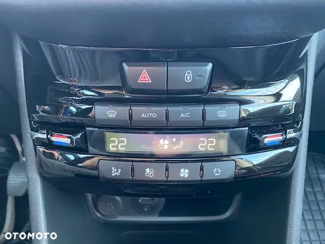 Peugeot 2008 PureTech 110 Stop&Start GT-Line Edition - 11