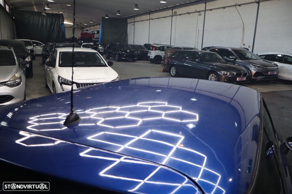 MINI 3 Portas One D Seven - 7