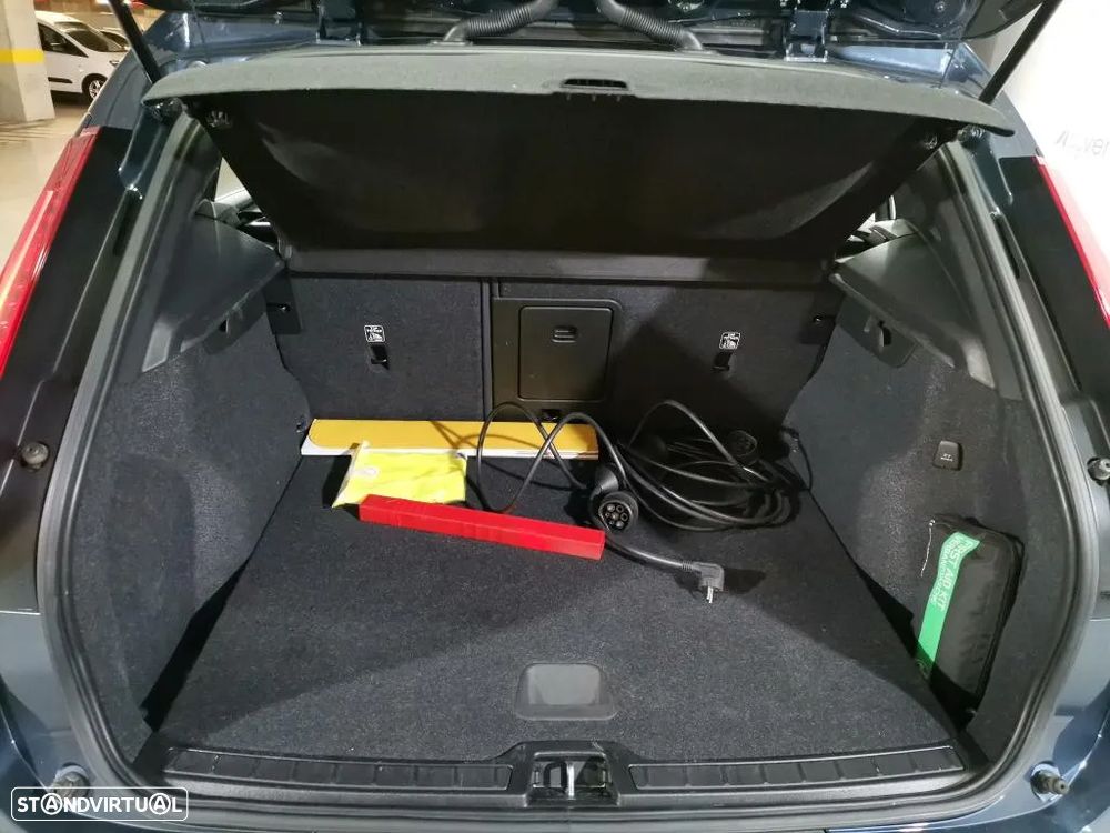 Volvo XC 40 1.5 T5 PHEV Inscription - 12