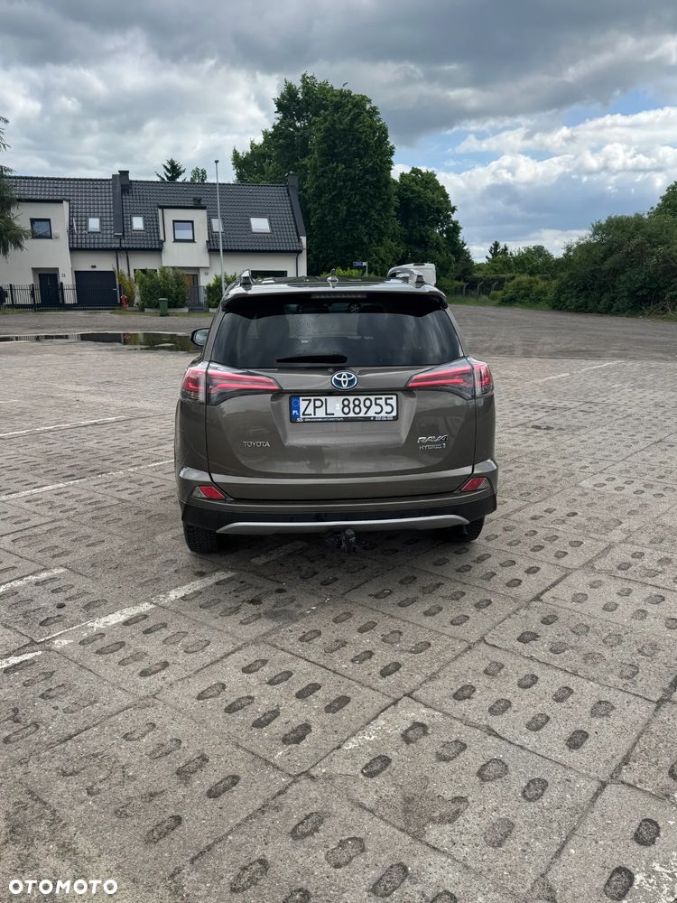 Toyota RAV4 - 15
