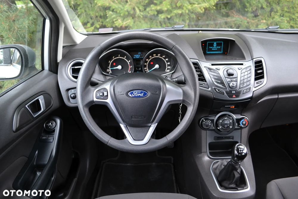 Ford Fiesta - 17