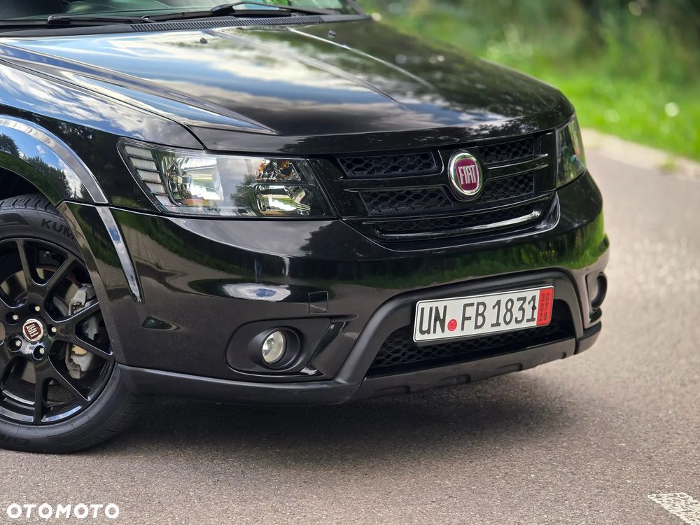 Fiat Freemont 2.0 Multijet 16V DPF Automatik Allrad Black Code - 36
