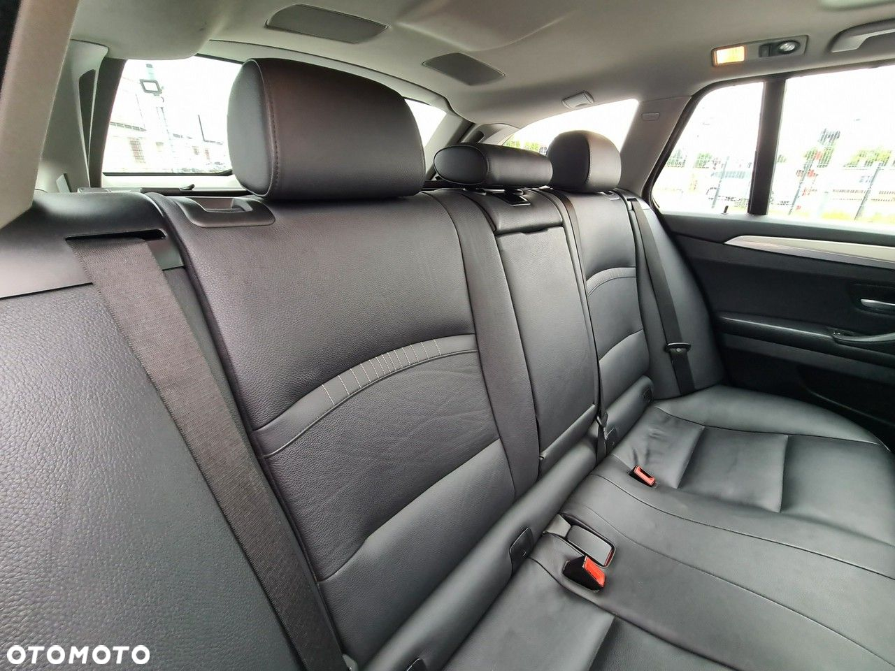 BMW Seria 5 518d Touring Modern Line - 24
