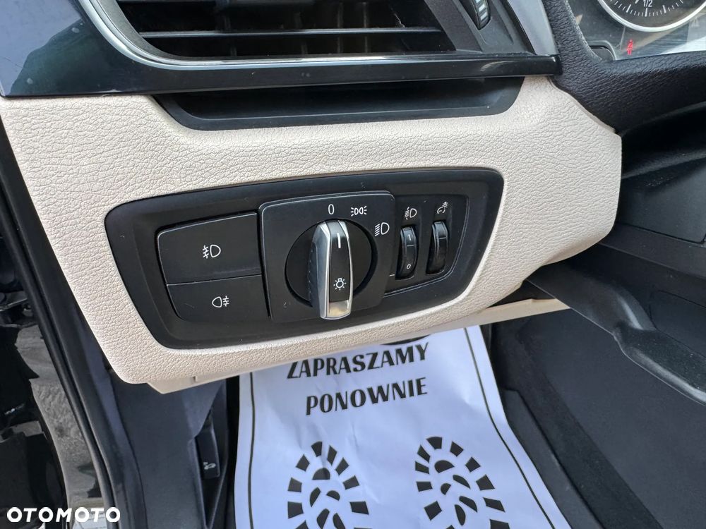 BMW X1 sDrive18d Sport Line - 21