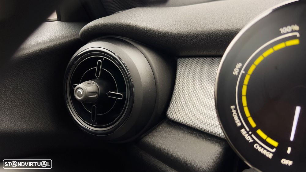MINI 3 Portas Cooper SE Premium P. Yours - 31