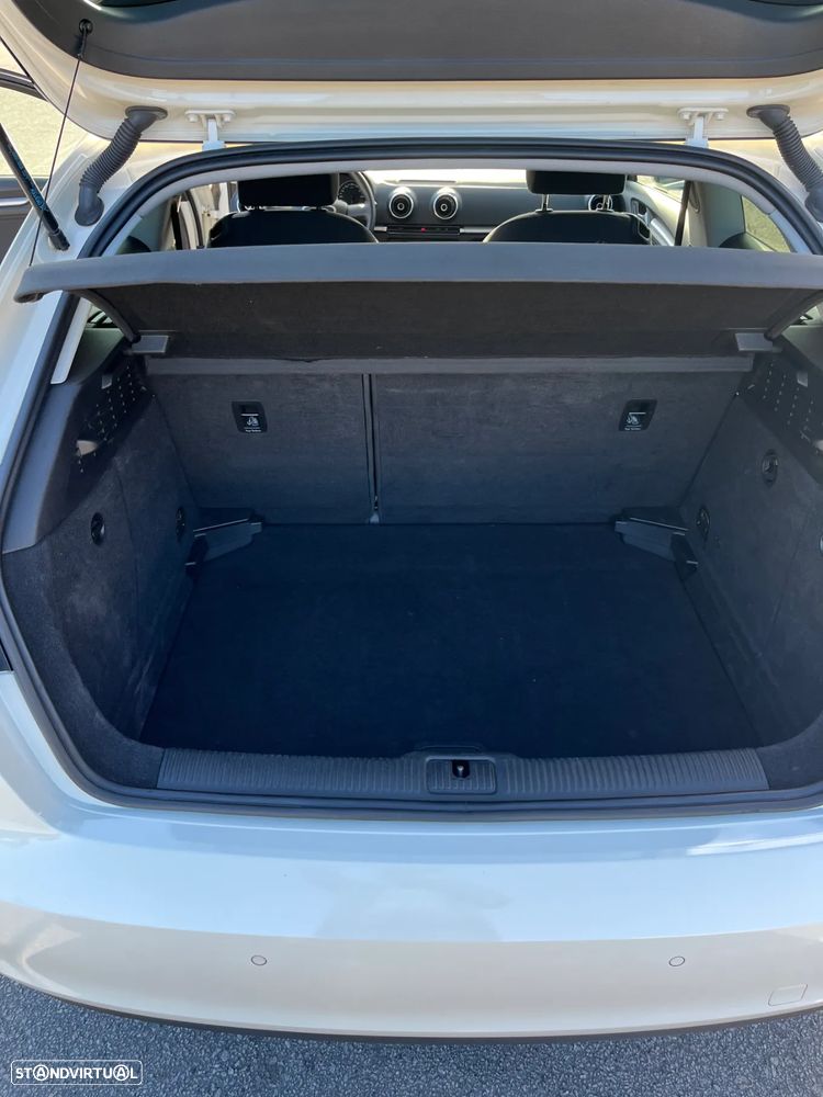 Audi A3 1.6 TDI - 11