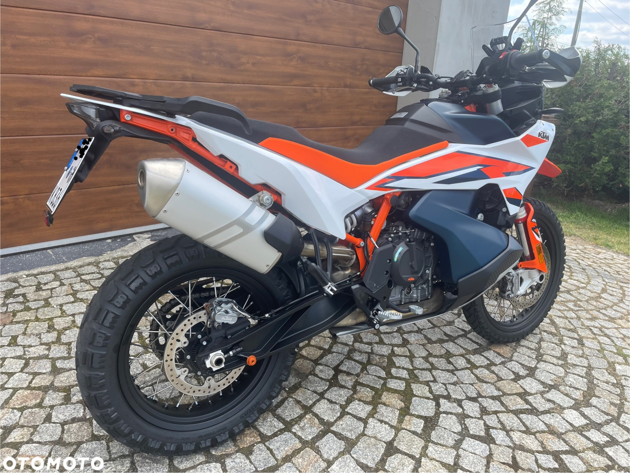KTM Adventure - 17