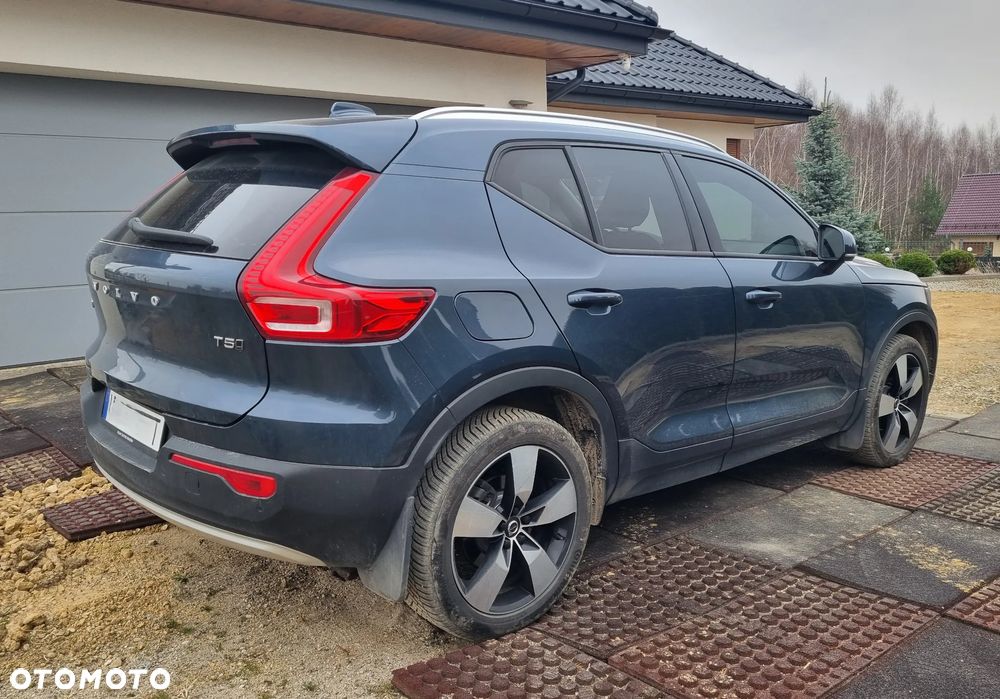 Volvo XC 40 T5 AWD Geartronic Momentum Pro - 6