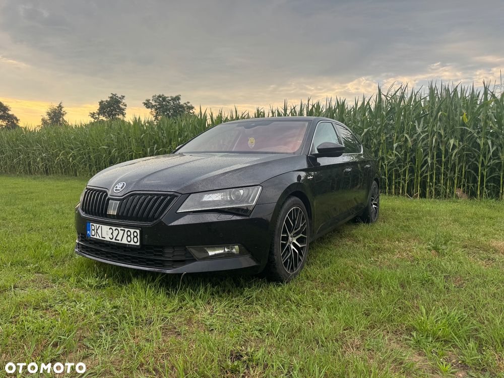 Skoda Superb 2.0 TDI 4x4 L&K DSG - 1