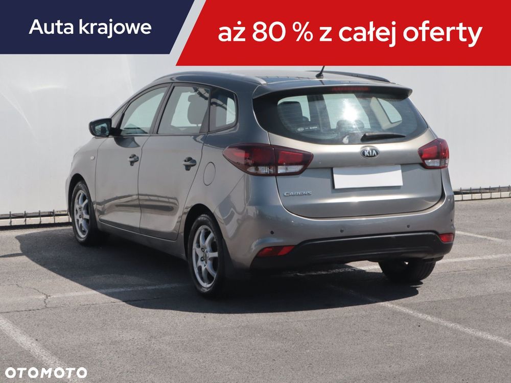 Kia Carens - 6