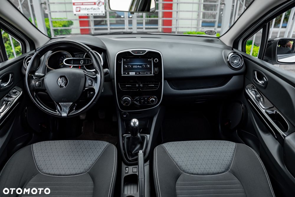 Renault Clio TCe 90 Limited - 26
