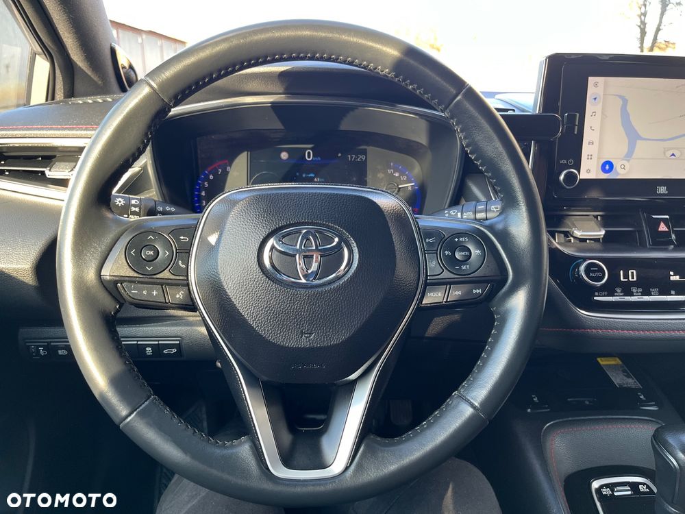 Toyota Corolla 2.0 Hybrid Executive - 23