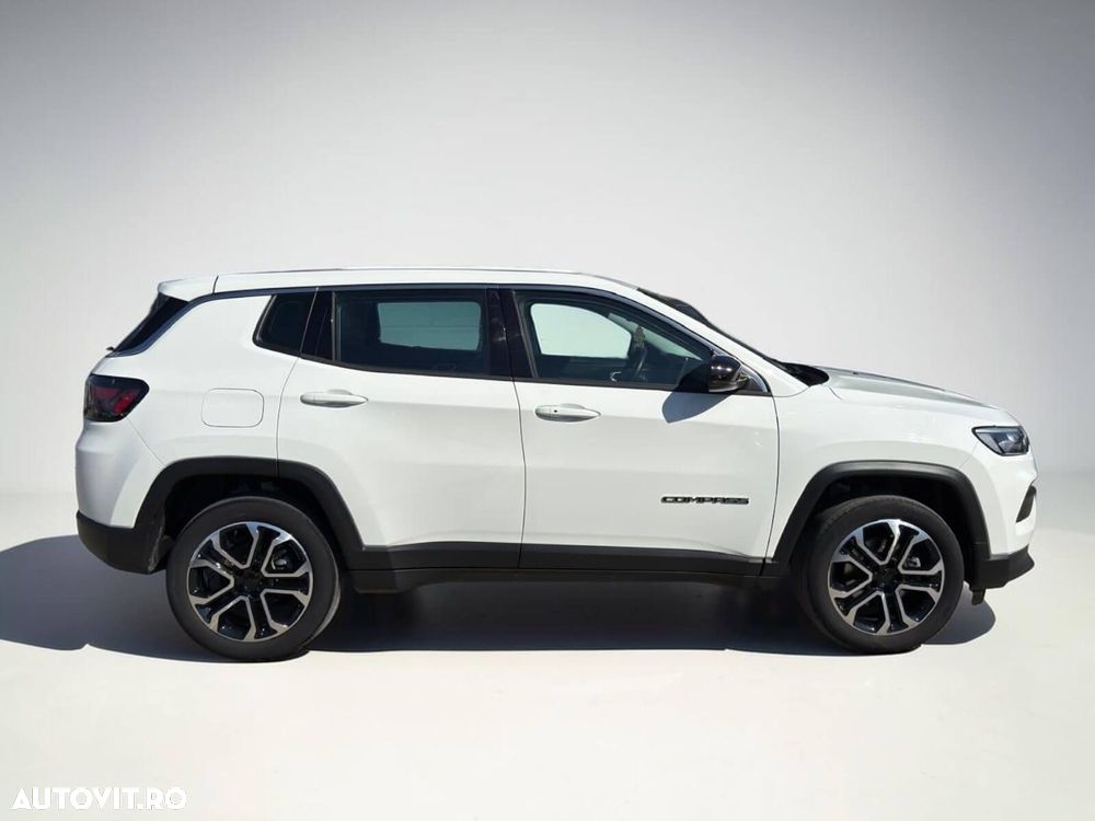 Jeep Compass - 13