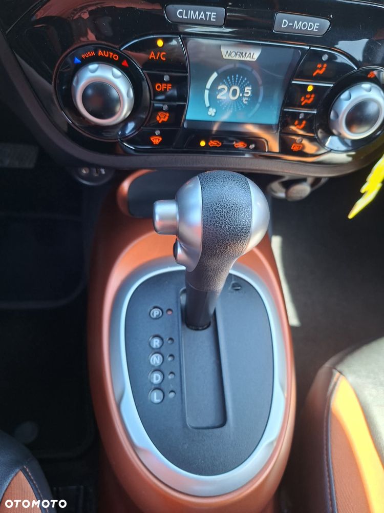 Nissan Juke 1.6 N-Connecta Xtronic - 8