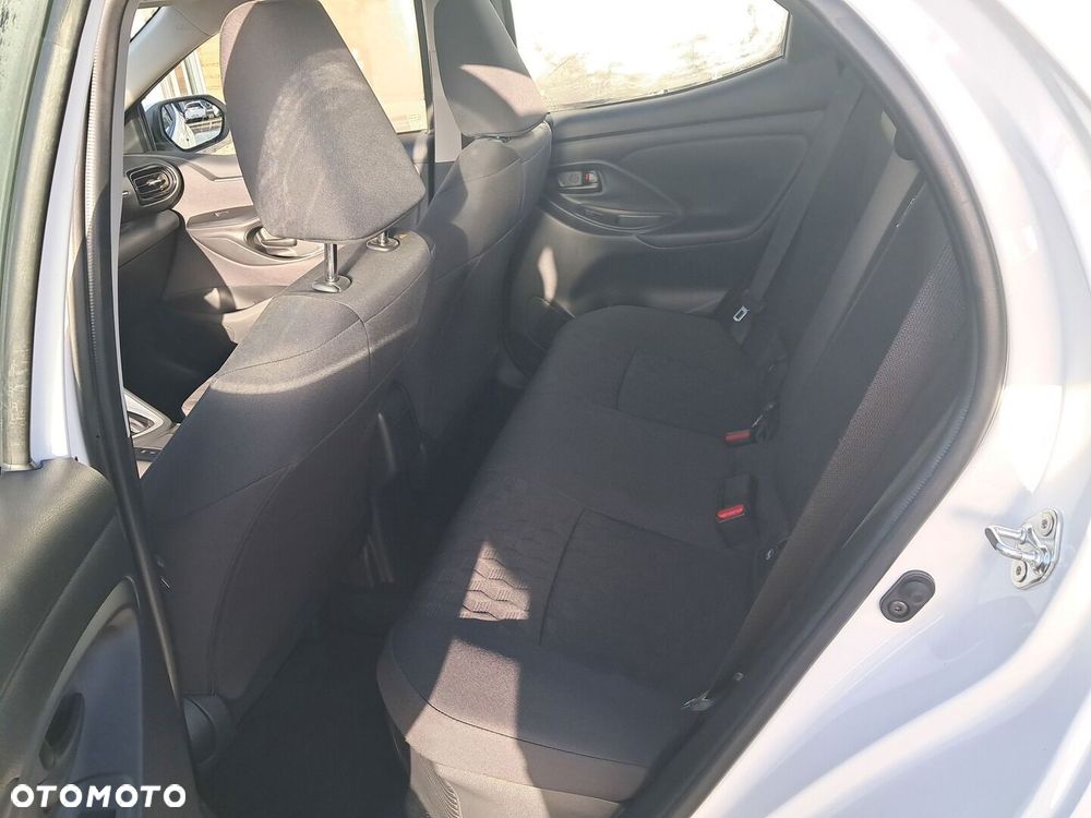 Toyota Yaris Hybrid 1.5 Comfort - 18