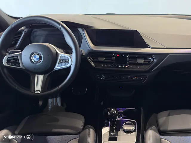 BMW 116 d Pack Desportivo M Auto - 7
