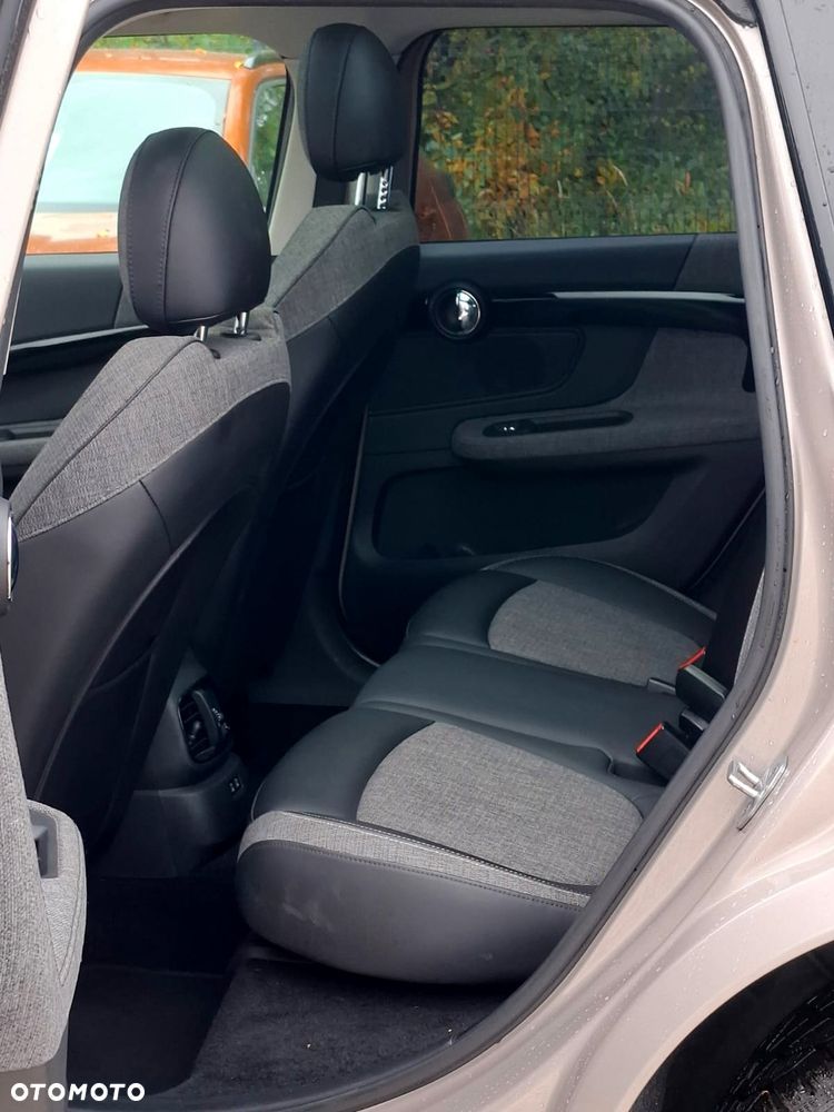 MINI Countryman Cooper Classic Trim - 16