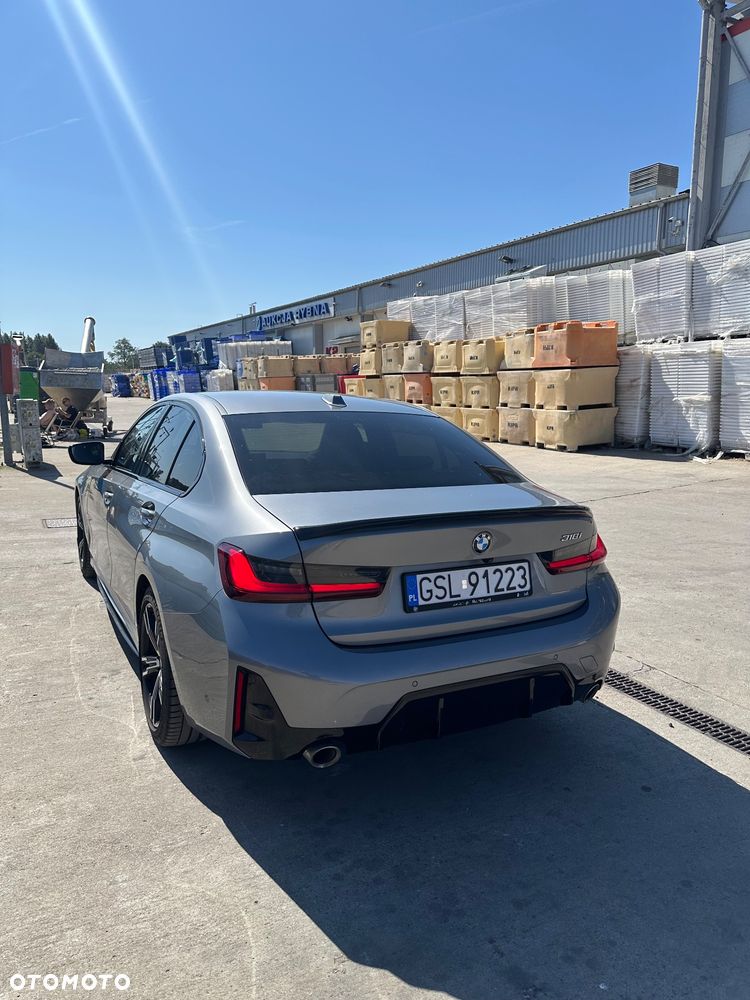 BMW Seria 3 318i M Sport - 4