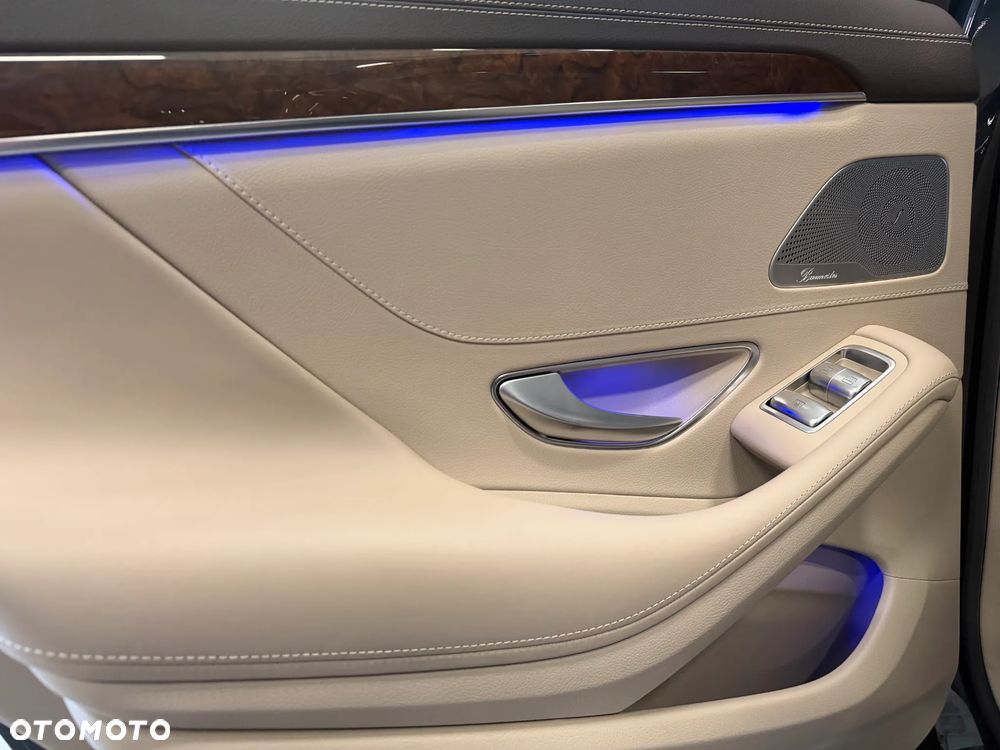 Mercedes-Benz Klasa S 500 4-Matic 7G-TRONIC - 35
