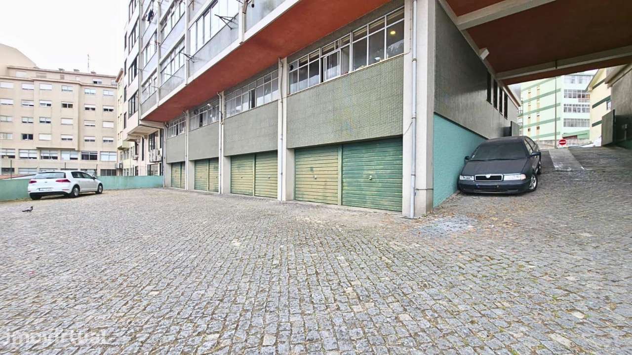 Apartamento T3+1  Excelente Localização em Vila Nova de Gaia - Grande imagem: 4/60