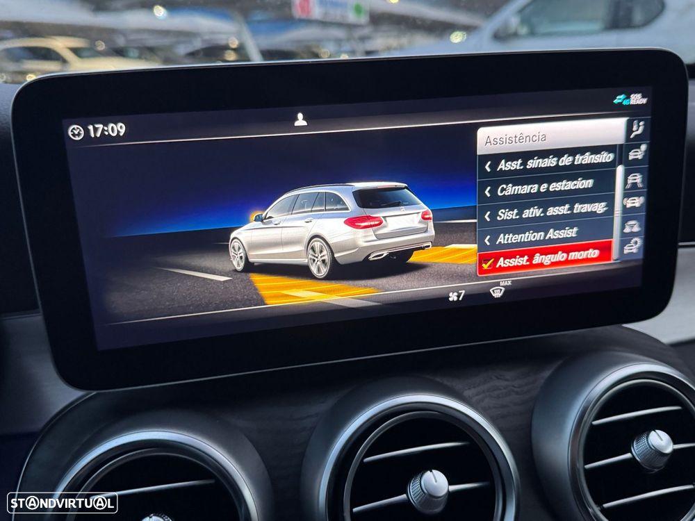 Mercedes-Benz C 300 de AMG Line - 19