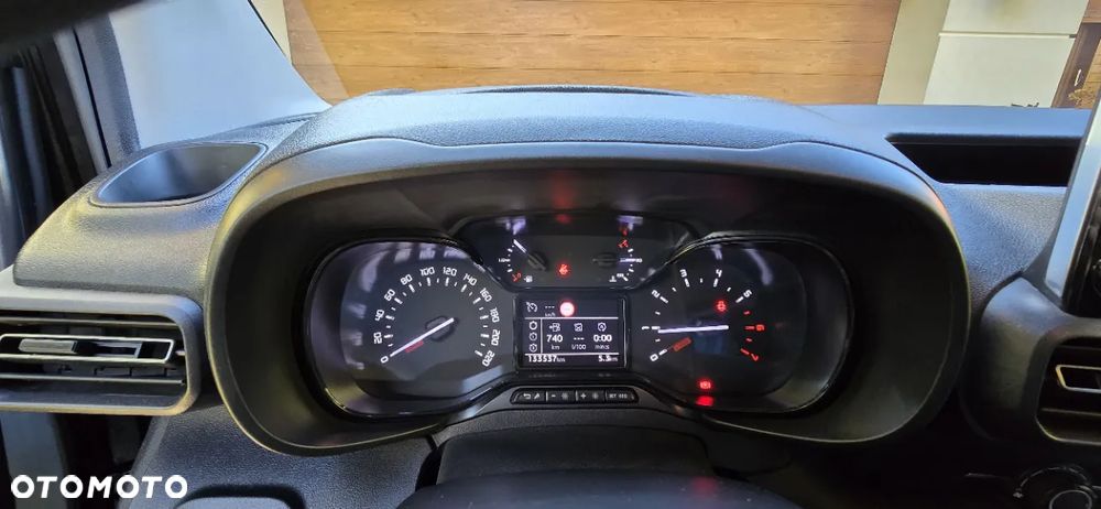 Citroën Berlingo M 1.2 PureTech Feel S&S - 12