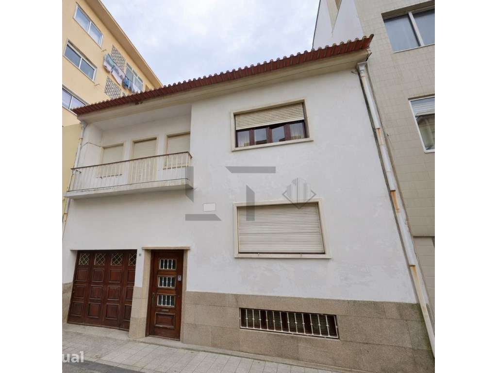 Moradia T6 com Garagem para Venda na Foz junto ao Mar, Porto - Grande imagem: 2/17