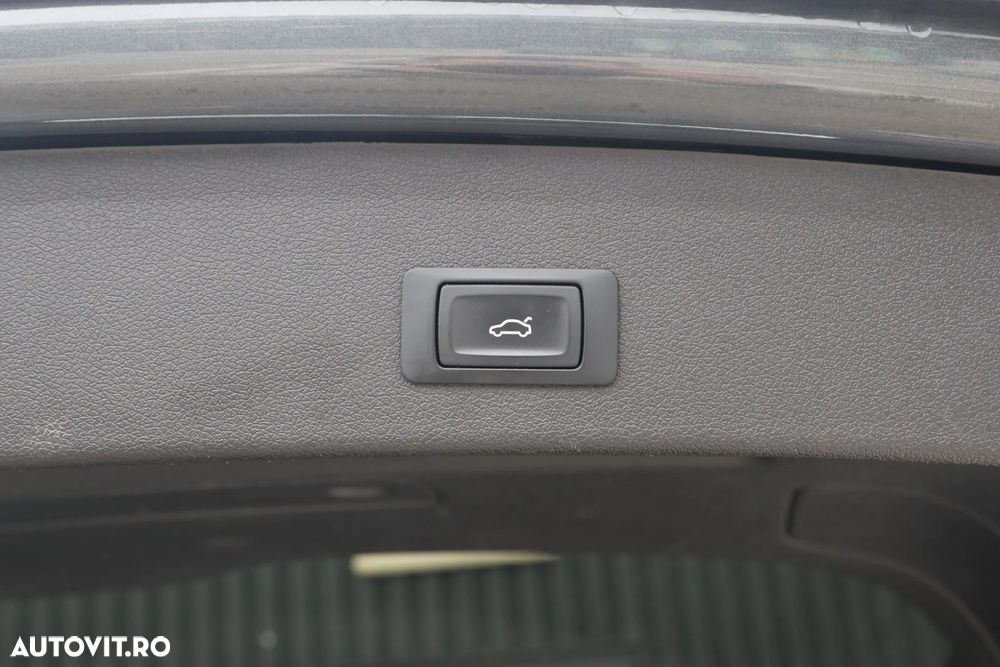 Audi Q5 2.0 TDI Quattro S tronic - 36