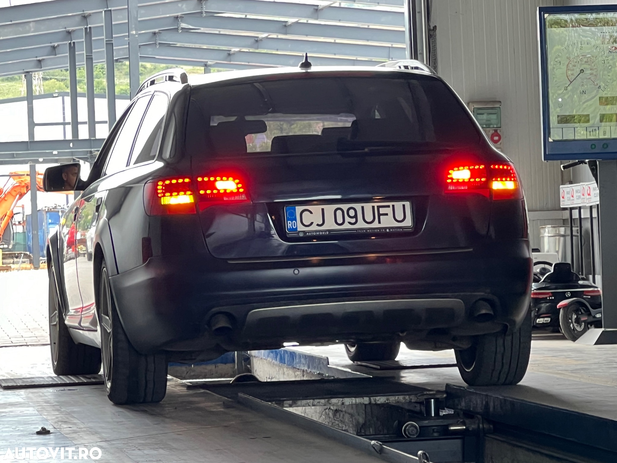 Audi A6 Allroad quattro 3.0 TDI DPF - 32
