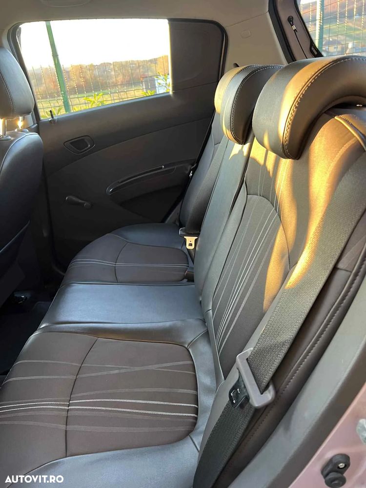 Chevrolet Spark - 21