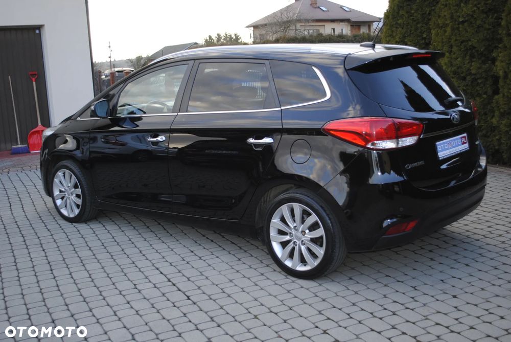 Kia Carens 1.7 CRDi 115 Fifa World Cup Edition - 6