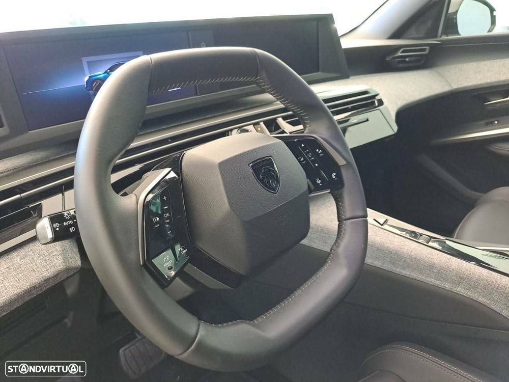 Peugeot 5008 1.2 Hybrid Allure e-DCS6 - 12