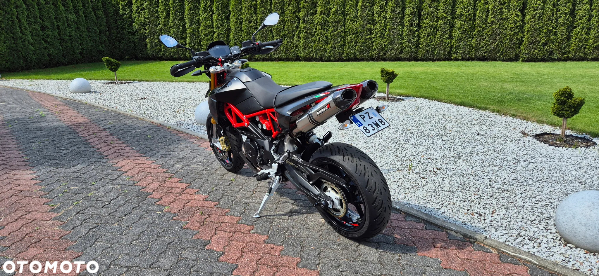 Aprilia Dorsoduro - 4