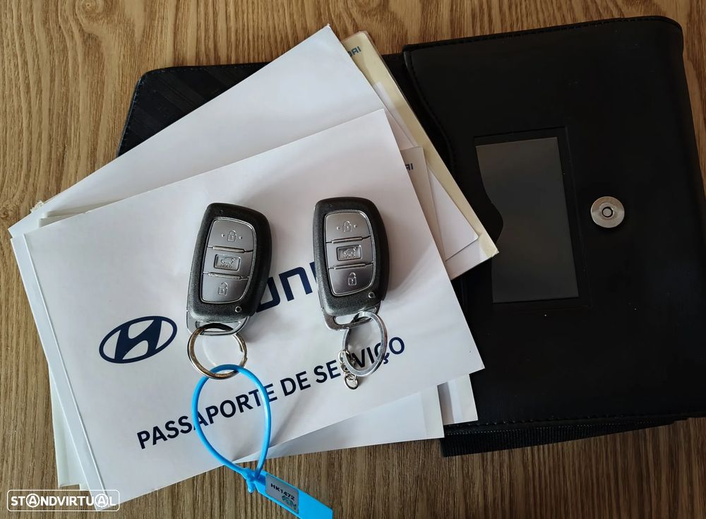 Hyundai Tucson 1.6 CRDi Premium +P.Pele DCT - 28