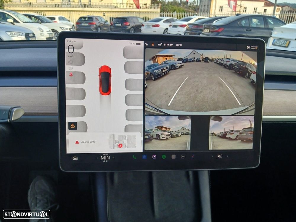 Tesla Model 3 - 25