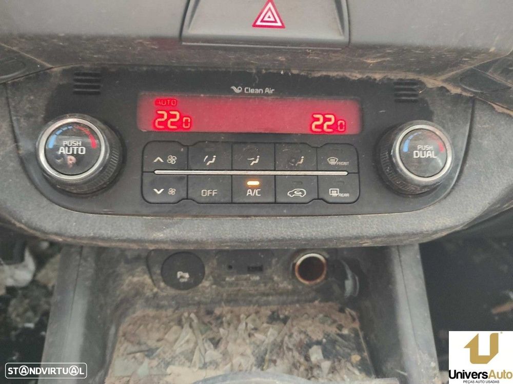 COMANDO CLIMATIZADOR KIA SPORTAGE EMOTION 4X4 - 7