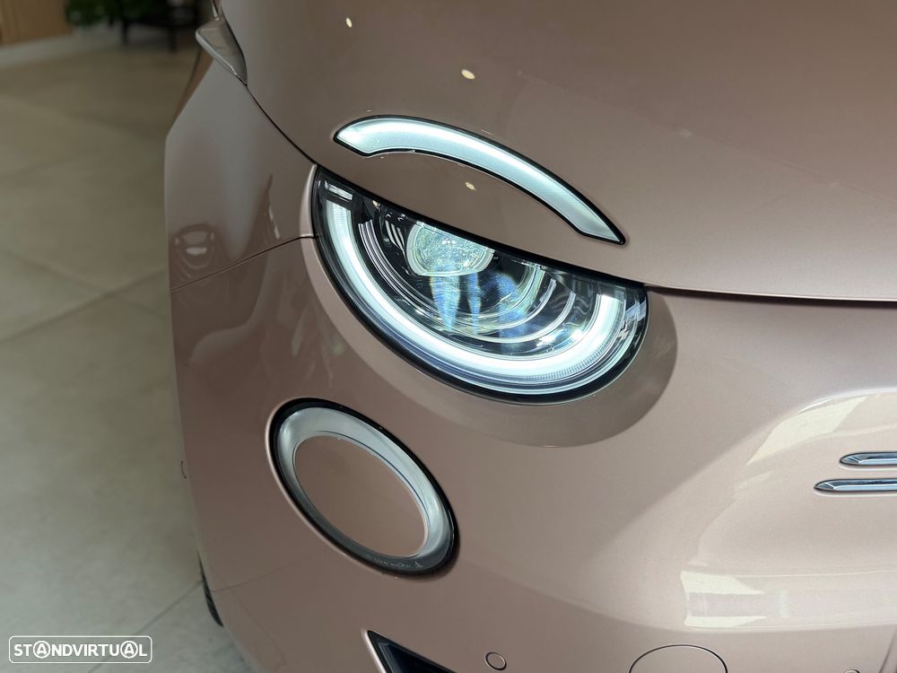 Fiat 500e 3 + 1 La Prima by Bocelli - 10