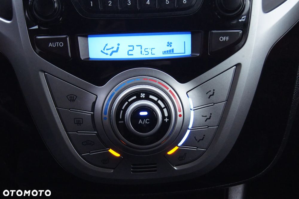 Hyundai ix20 1.6 blue Style - 16