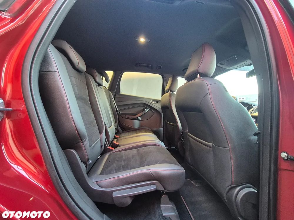 Ford Kuga 1.5 EcoBoost 4x4 ST-Line - 24