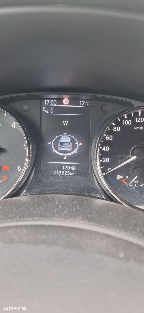 Nissan Qashqai 1.5 DCI TEKNA+ - 10