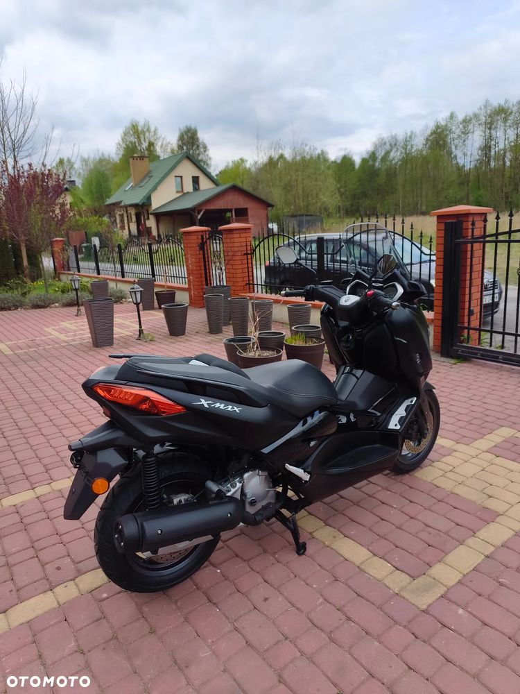Yamaha X-max - 26
