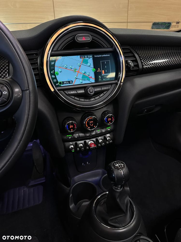 MINI Cooper S Sidewalk - 18