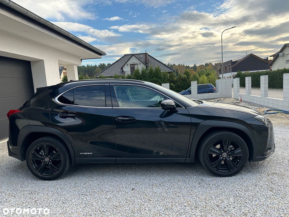 Lexus UX 200 GPF F Impression 2WD - 3