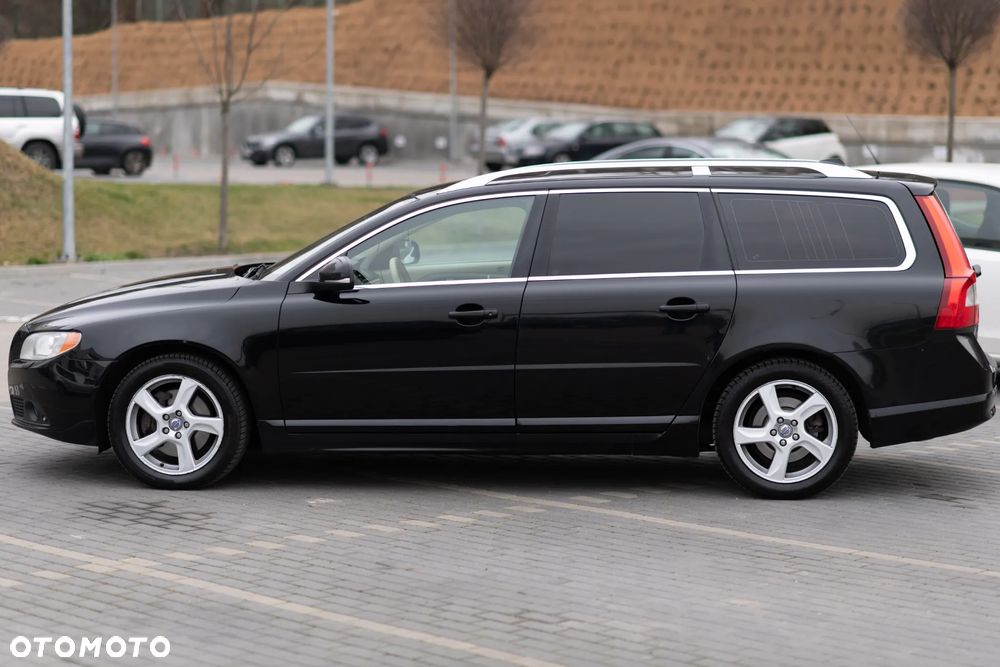 Volvo V70 D3 Summum - 5